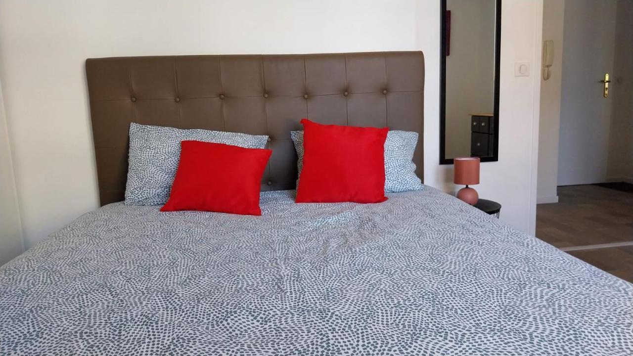 Villeneuve-Saint-Denis Appartement Cosy - Disneyland & Villages Nature מראה חיצוני תמונה