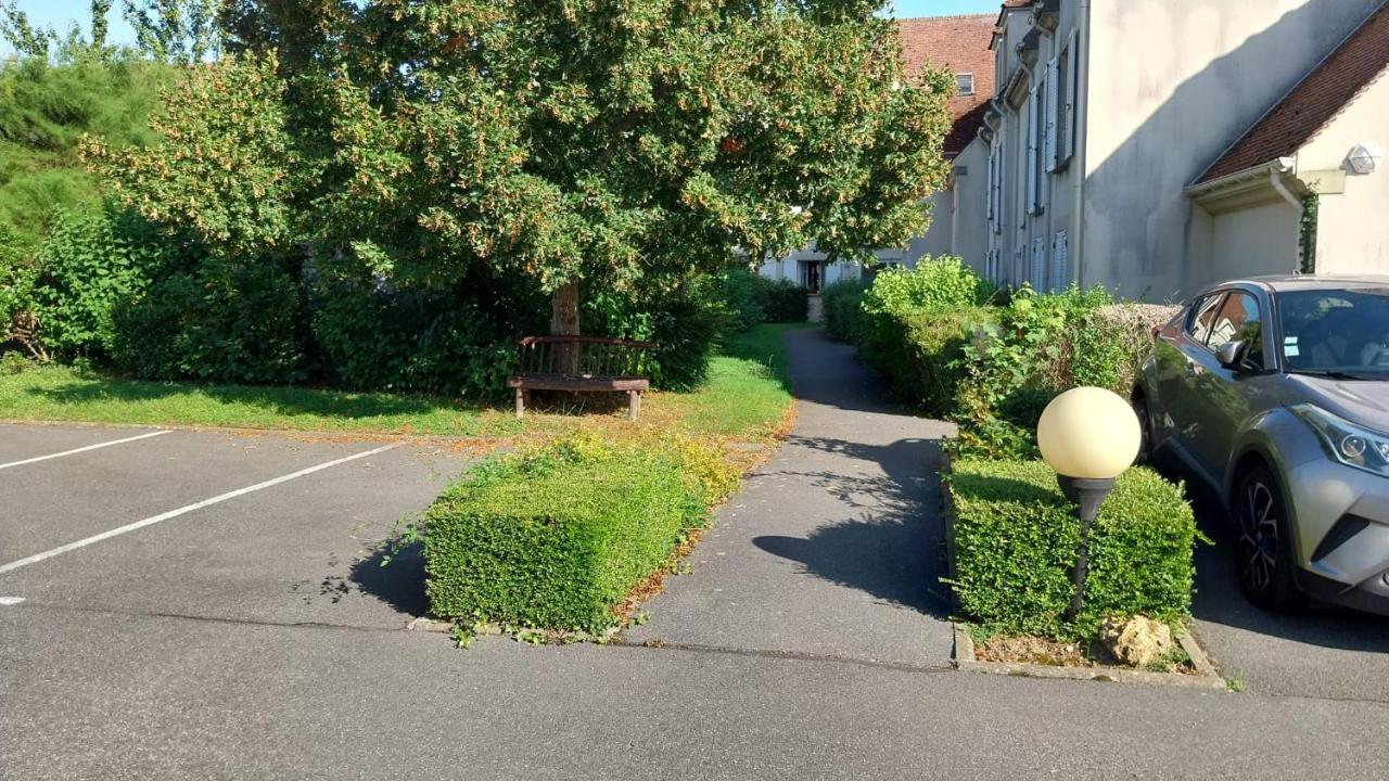 Villeneuve-Saint-Denis Appartement Cosy - Disneyland & Villages Nature מראה חיצוני תמונה