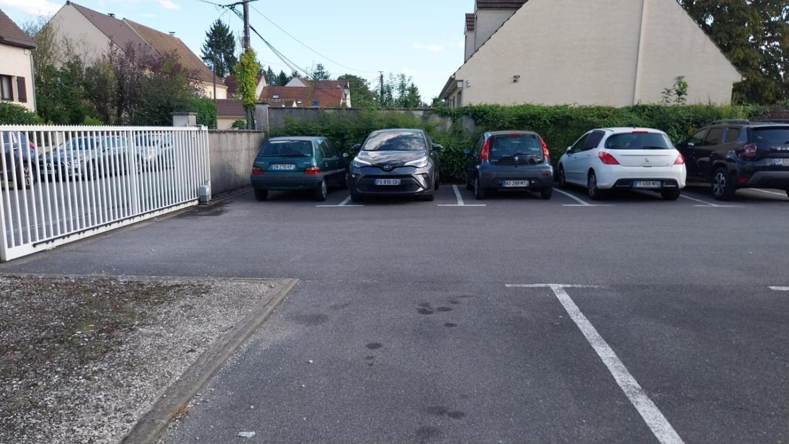 Villeneuve-Saint-Denis Appartement Cosy - Disneyland & Villages Nature מראה חיצוני תמונה